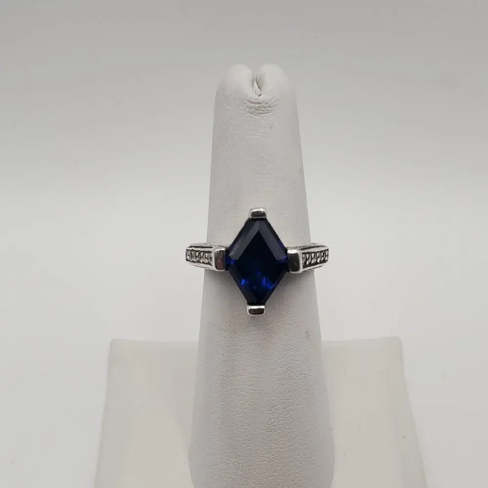 925 Sterling Silver Blue Sapphire and CZ Ring Size 6.75